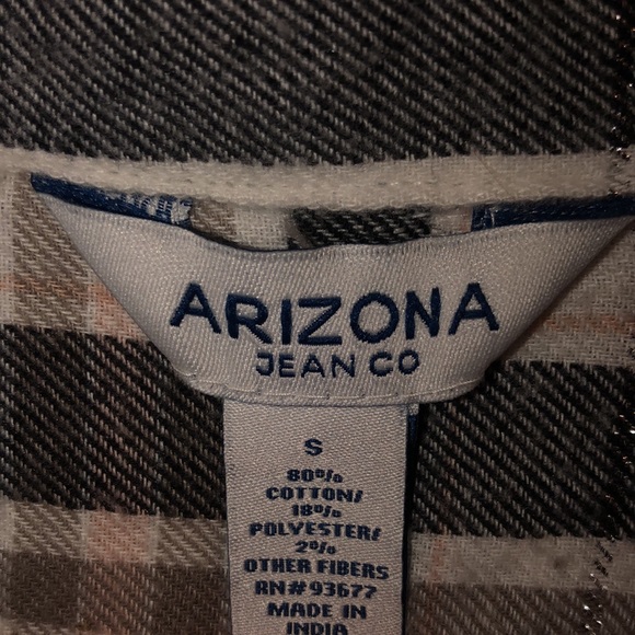 Striped flannel 🤍 - Picture 3 of 3